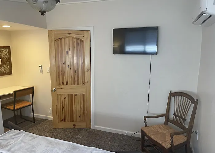 Rustic Ridge In Granite Dells Apartment