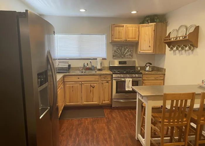 Rustic Ridge In Granite Dells Apartment *